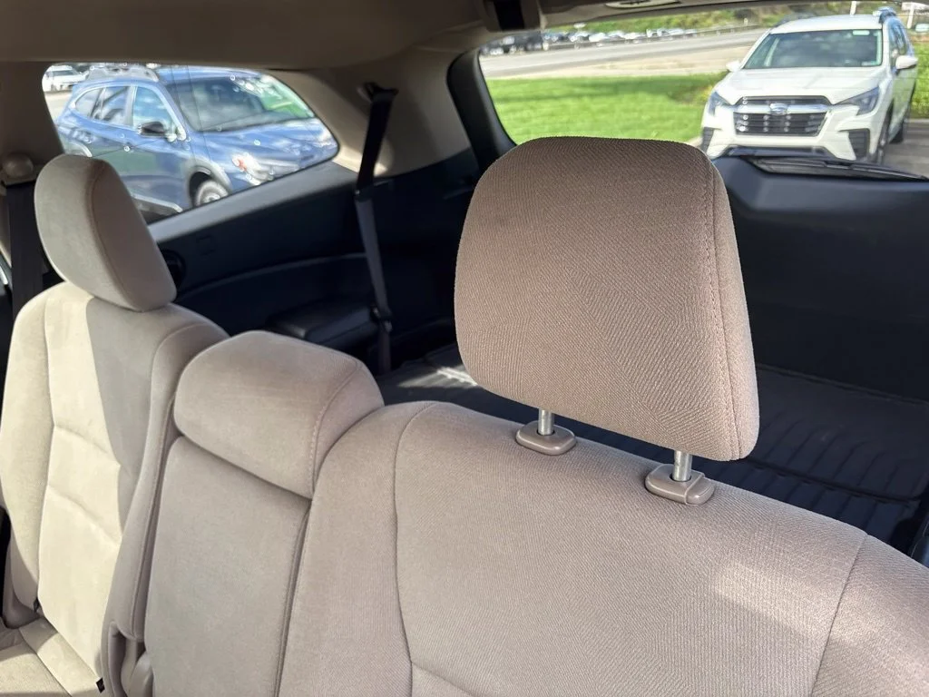 Used 2016  Honda EX image 30