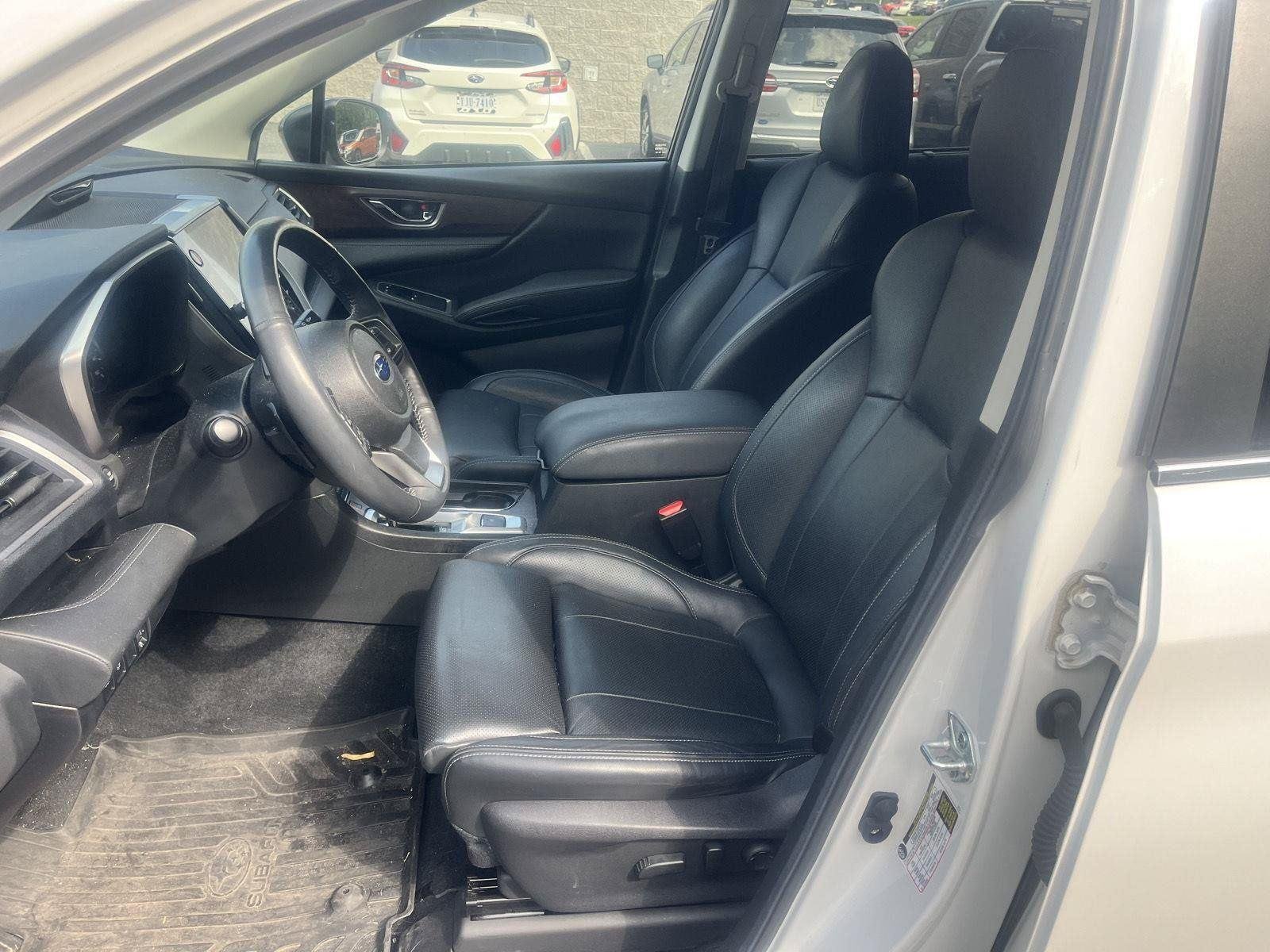 Used 2024 Crystal White Pearl Subaru Touring image 12