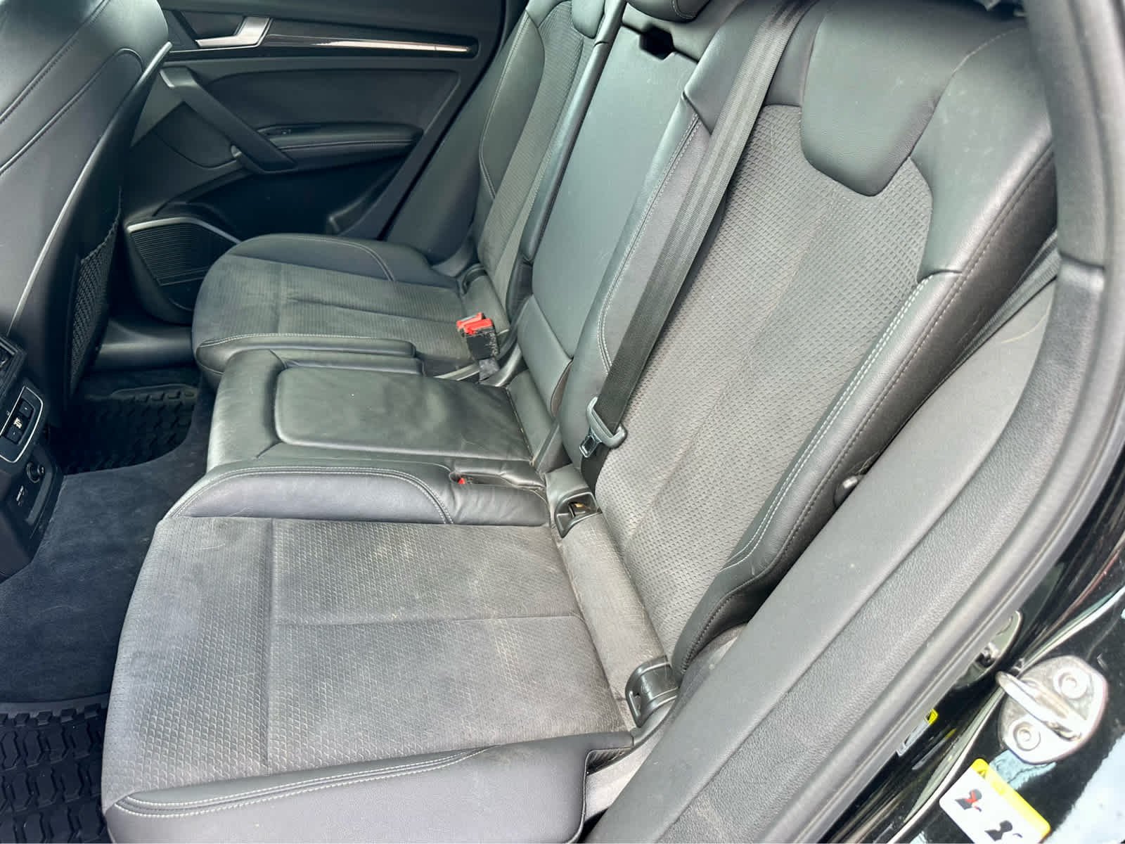 Used 2022 Mythos Black Metallic Audi Premium Plus image 12