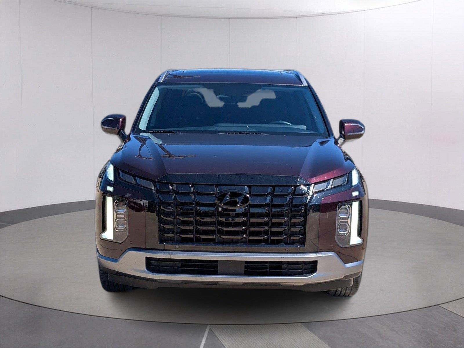 Used 2023 Sierra Burgundy Hyundai SEL image 10