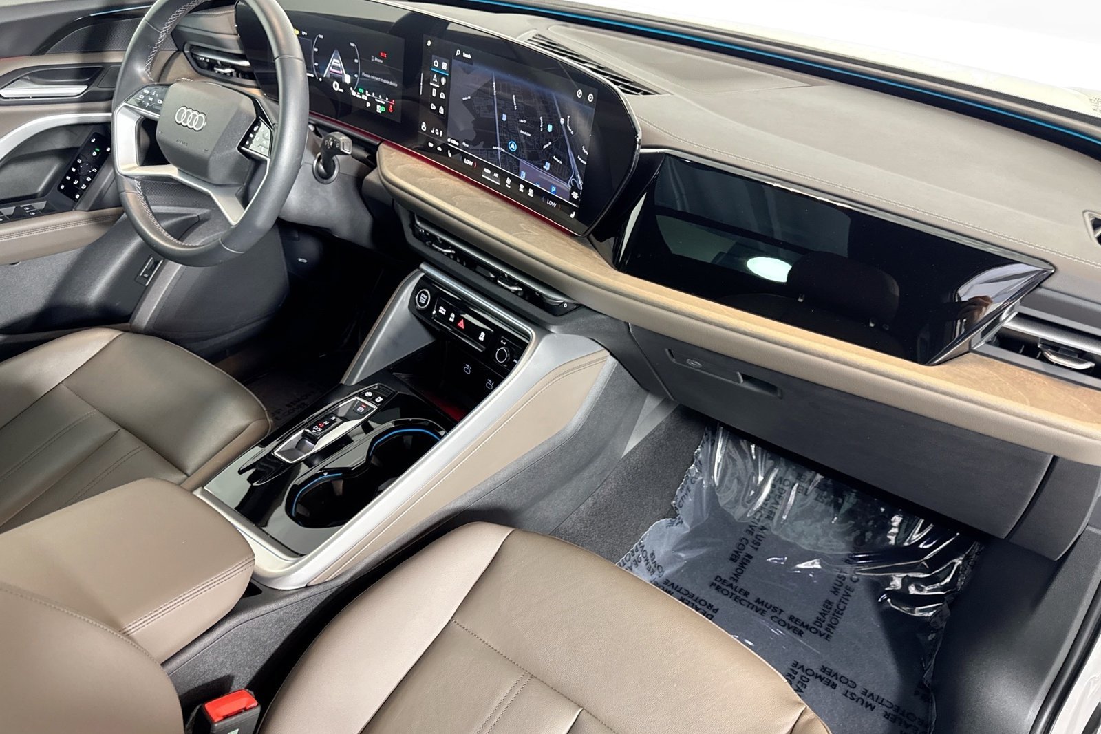 Used 2025 White Audi Premium image 27