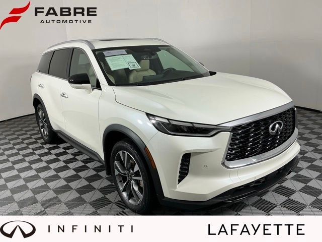 2023 INFINITI QX60 LUXE's photo