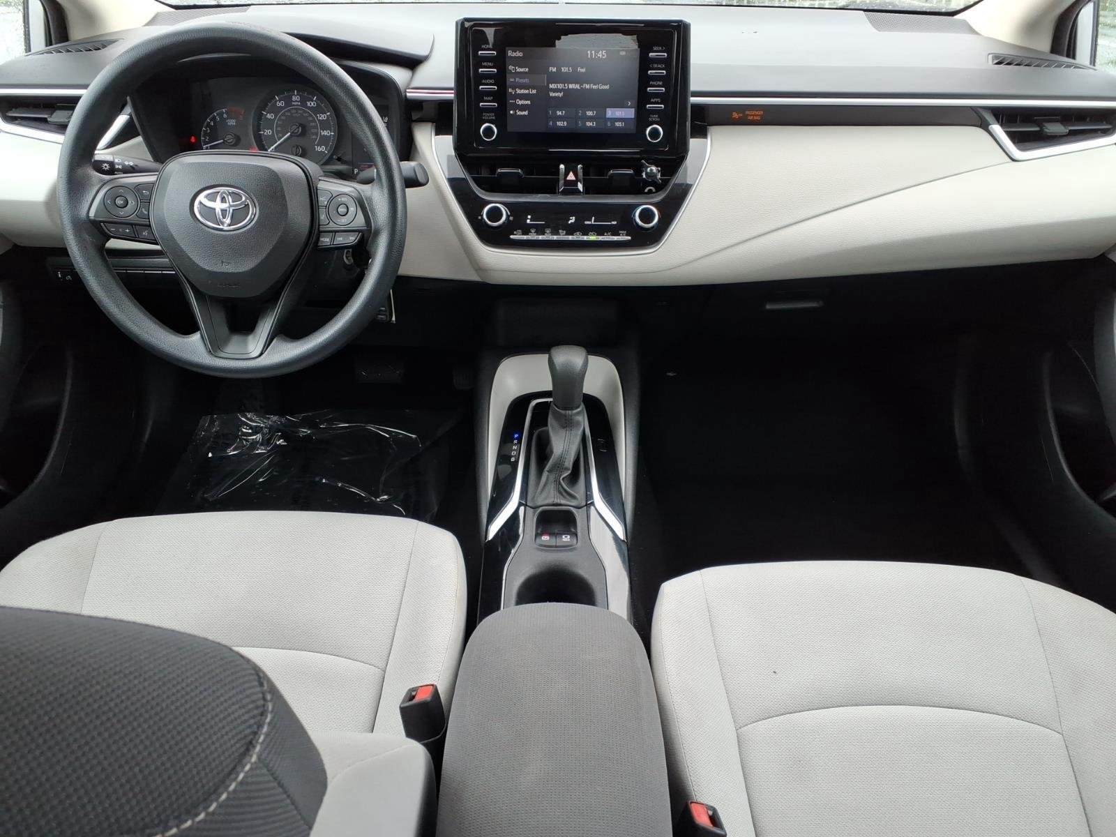 Used 2020 Classic Silver Metallic Toyota L image 17