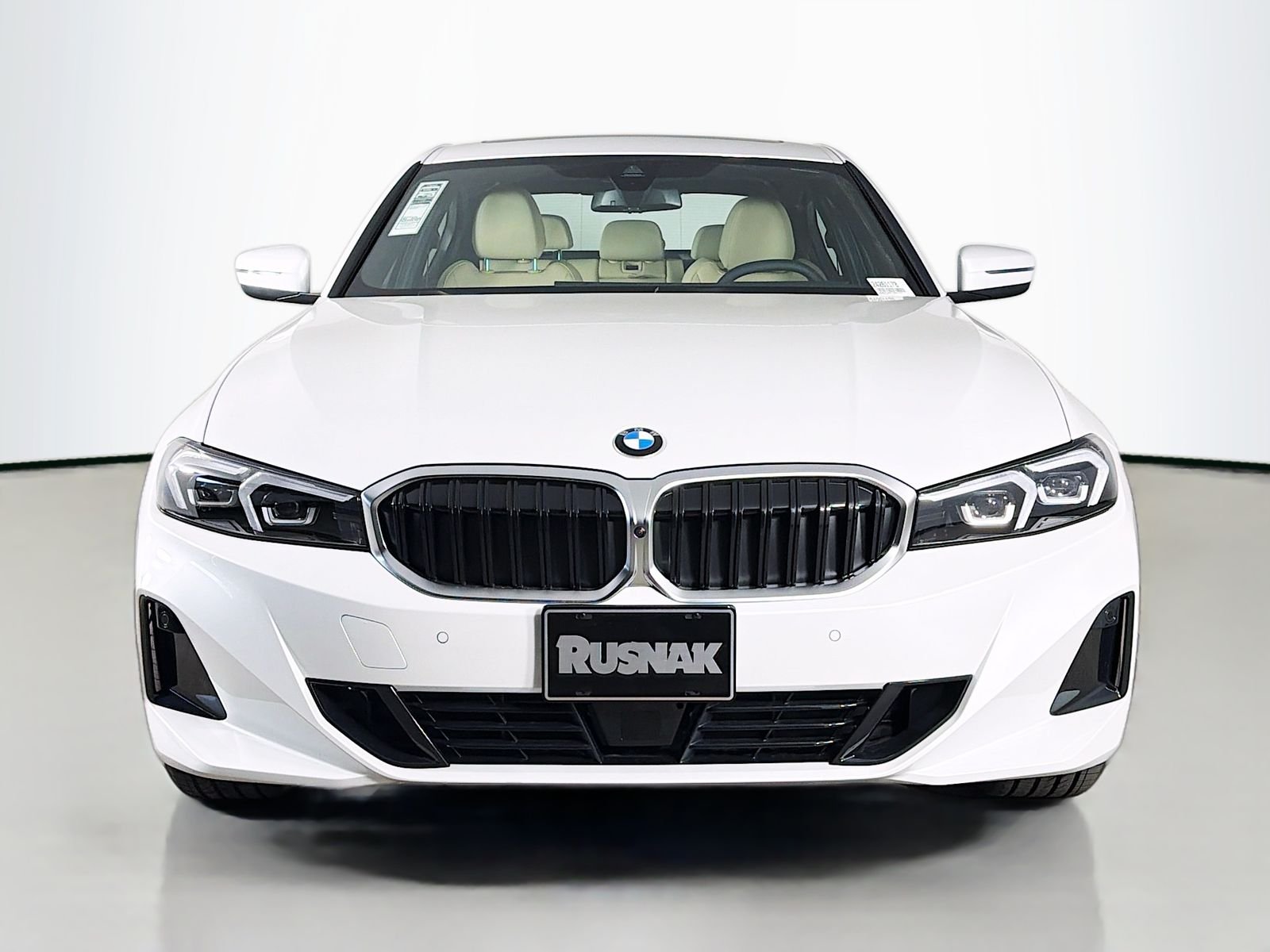 New 2026 Mineral White Metallic BMW 330i image 2