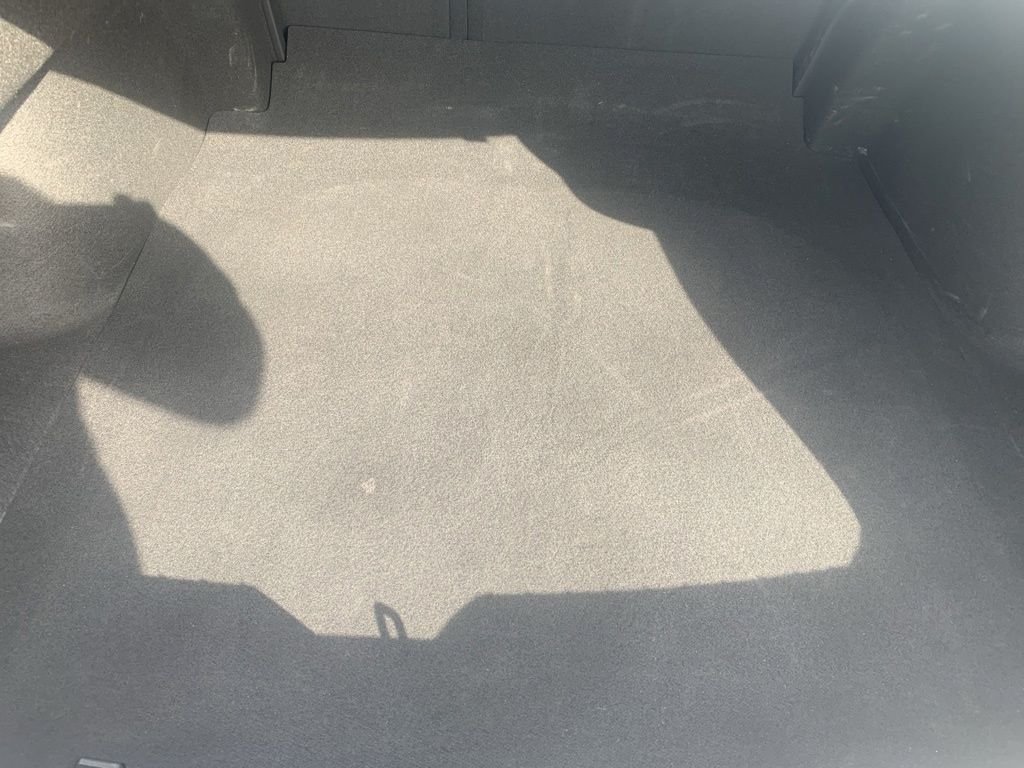 Certified Used 2025 Blue Hyundai SEL image 27