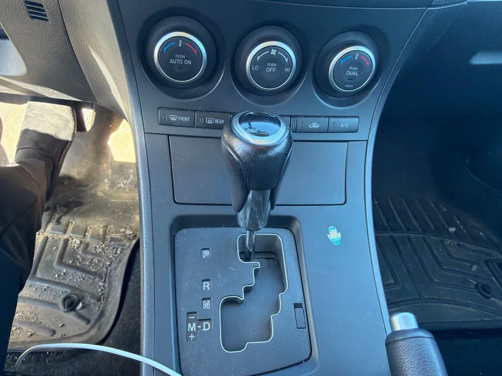 Used 2013 Silver Mazda i Touring image 18
