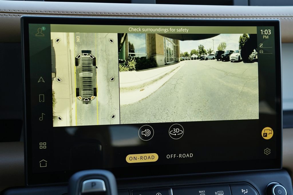 Used 2026 Gray Land Rover X-Dynamic SE image 21