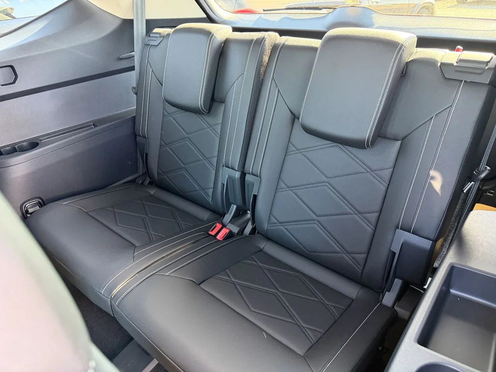 New 2026  Volkswagen SE w/Technology image 25