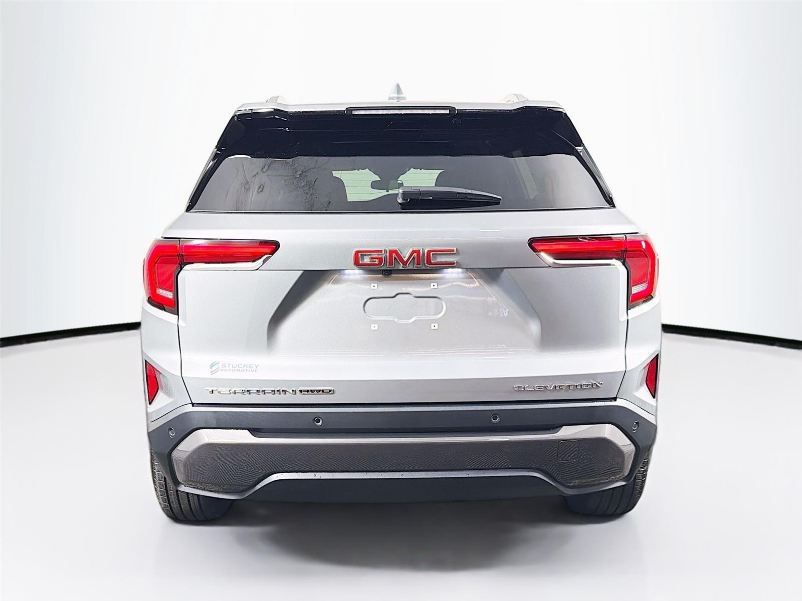 New 2027 Sterling Metallic GMC AWD Elevation image 10