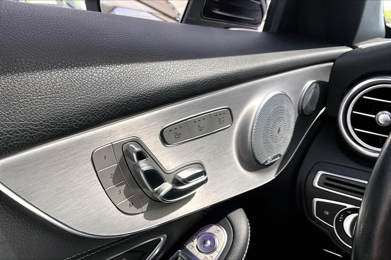 Used 2019 Black Mercedes-Benz C 300 image 31