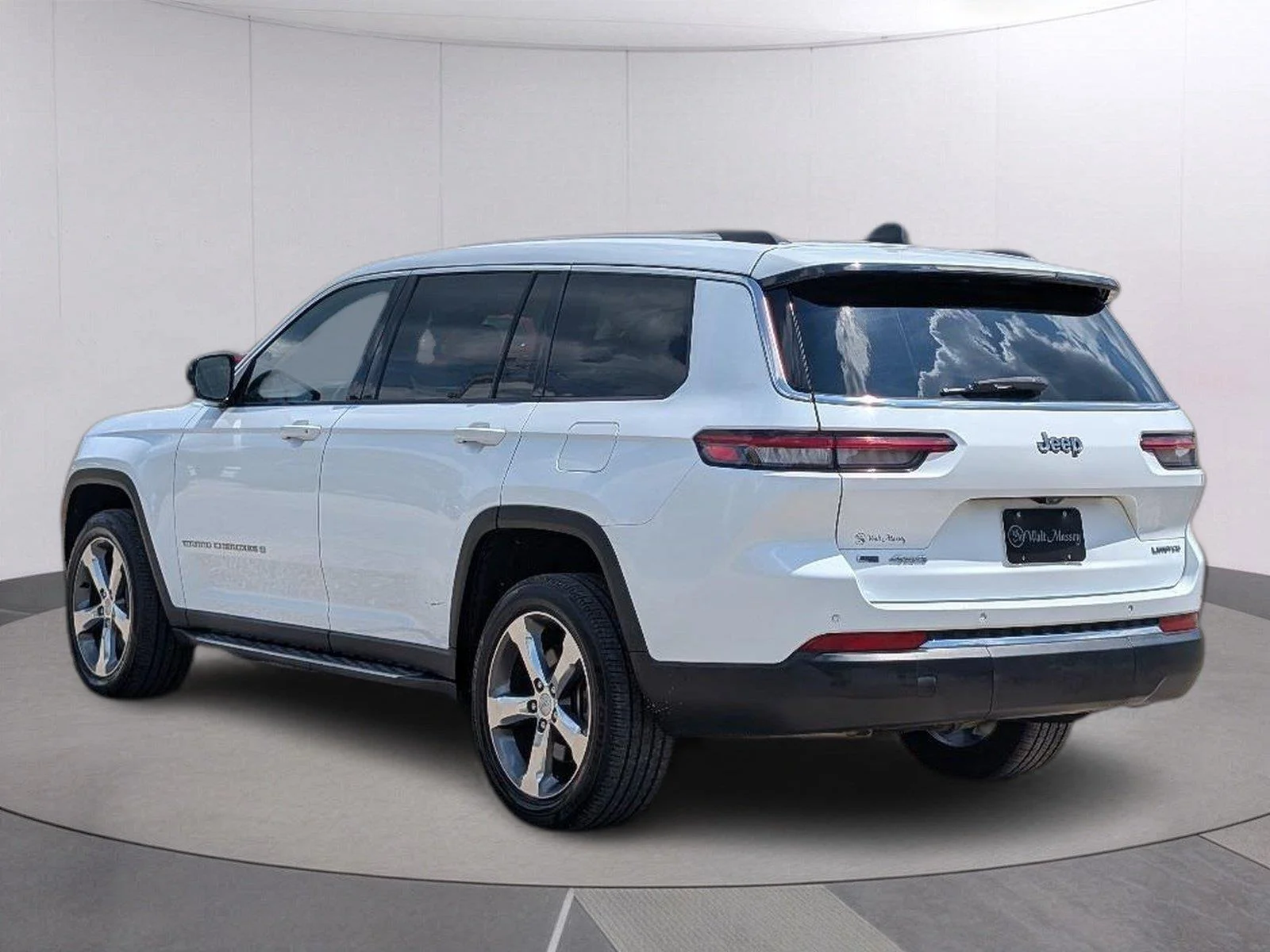Used 2021 Bright White Clearcoat Jeep Limited image 3