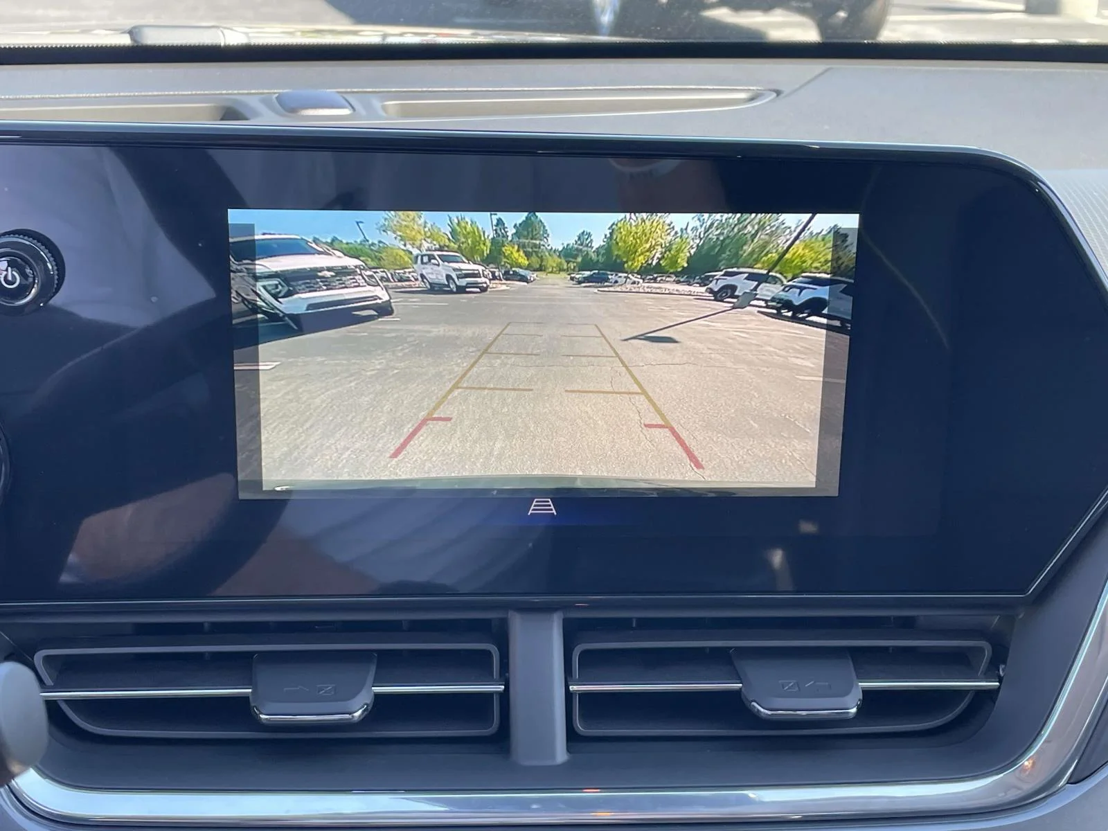 New 2026 Mosaic Black Metallic Chevrolet ACTIV image 21
