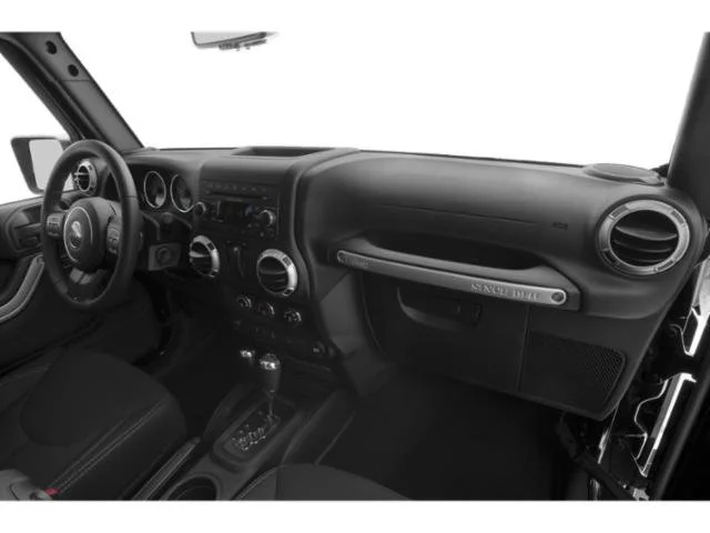 Used 2017 Granite Crystal Metallic Clearcoat Jeep Sahara image 19