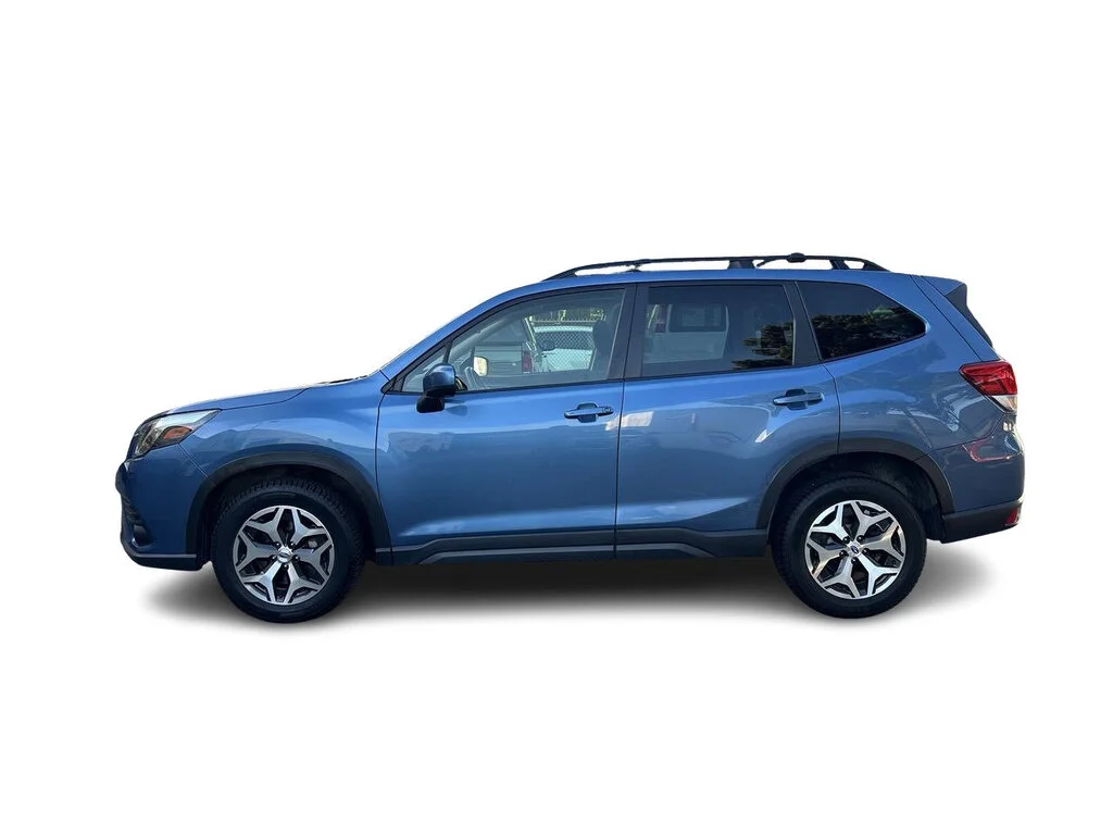 Used 2023 Horizon Blue Pearl Subaru Sport 2.5L CVT image 8
