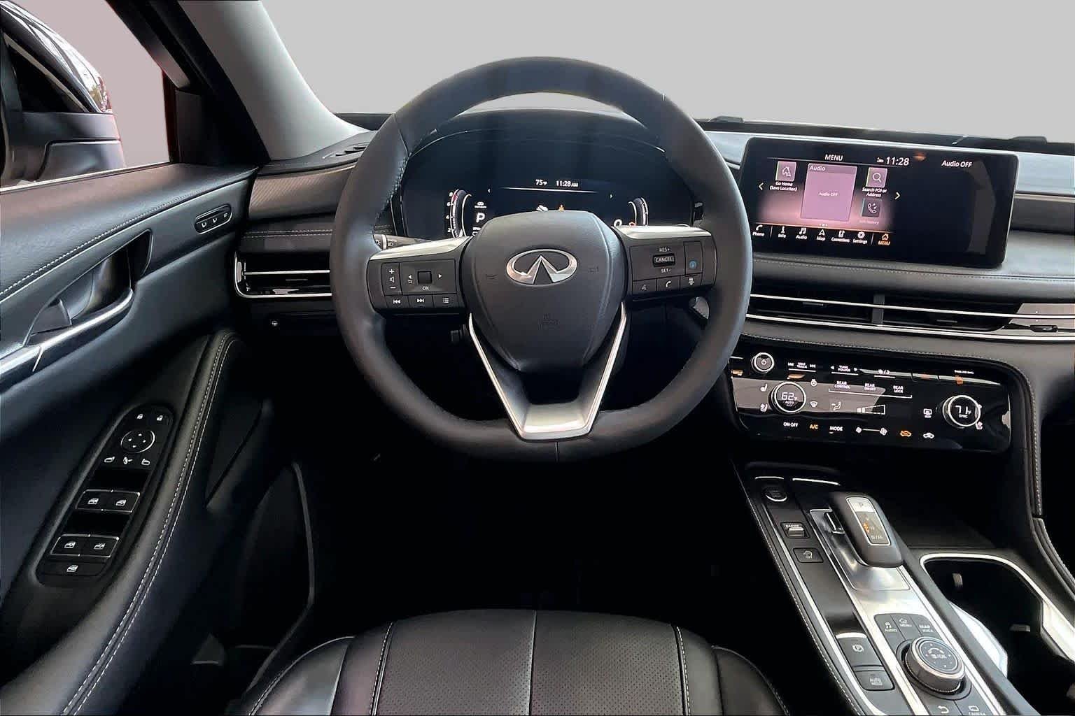 Pre-Owned 2023 INFINITI QX60 LUXE