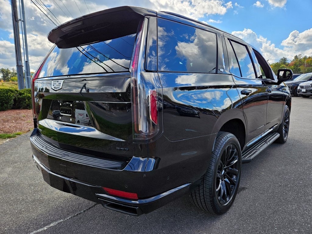 2023 Cadillac Escalade Sport - Photo 7