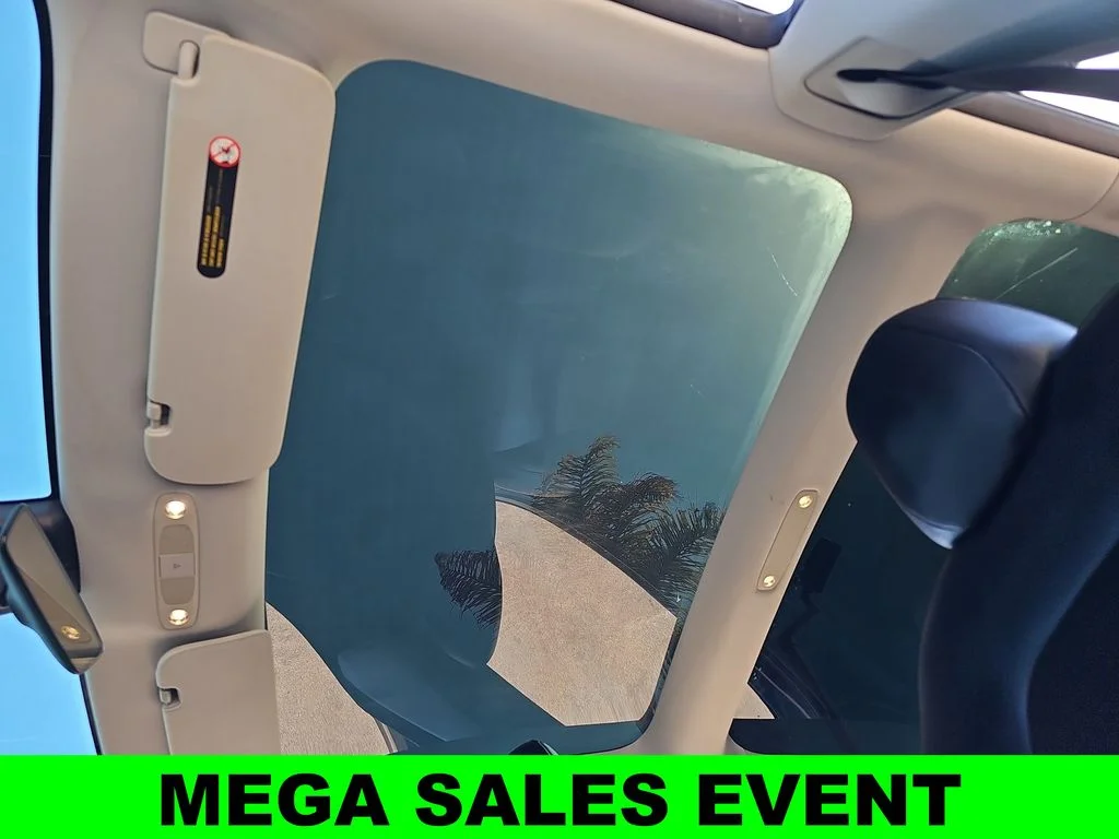 Used 2018 Blue Tesla Long Range image 30