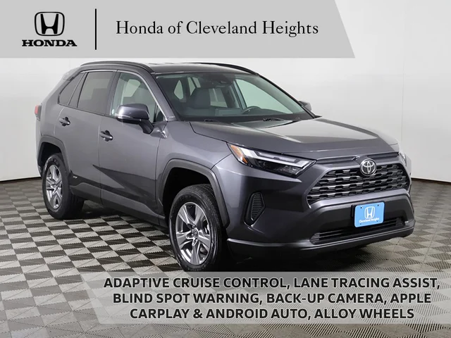 2025 Toyota RAV4 Hybrid XLE