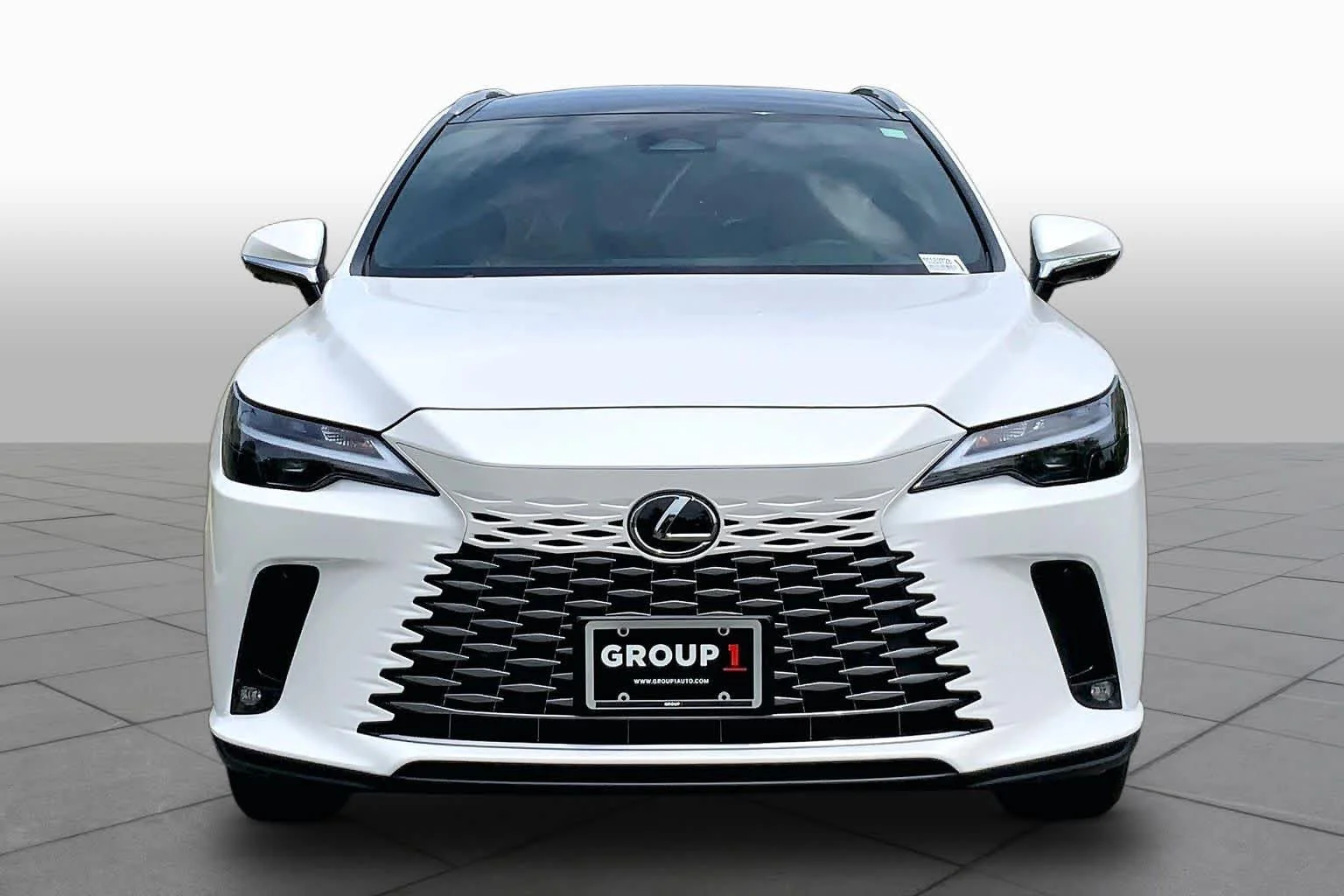 New 2026 Eminent White Pearl Lexus PREMIUM PLUS image 3