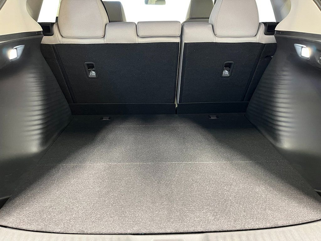 New 2027 Platinum White Pearl Honda LX image 23