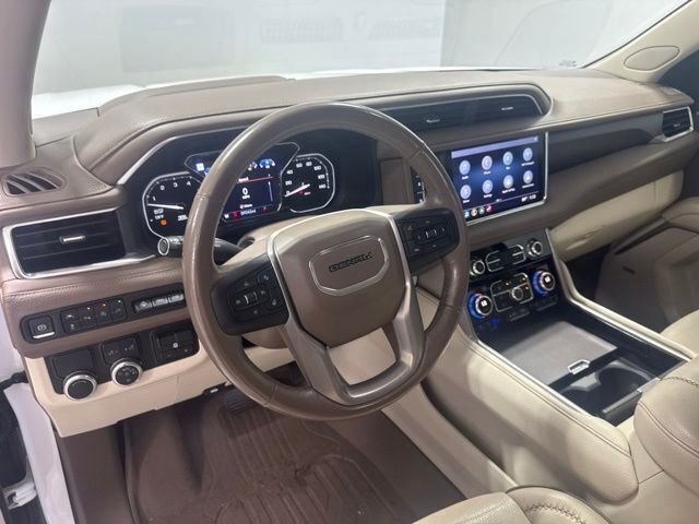Used 2021 White GMC Denali image 15