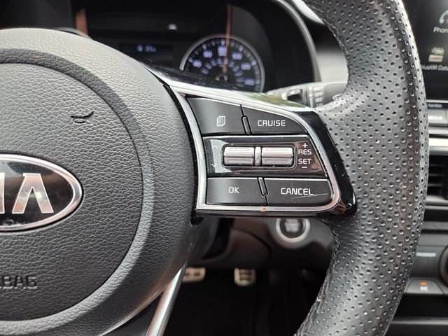 Certified Used 2021 White Kia GT-Line image 29