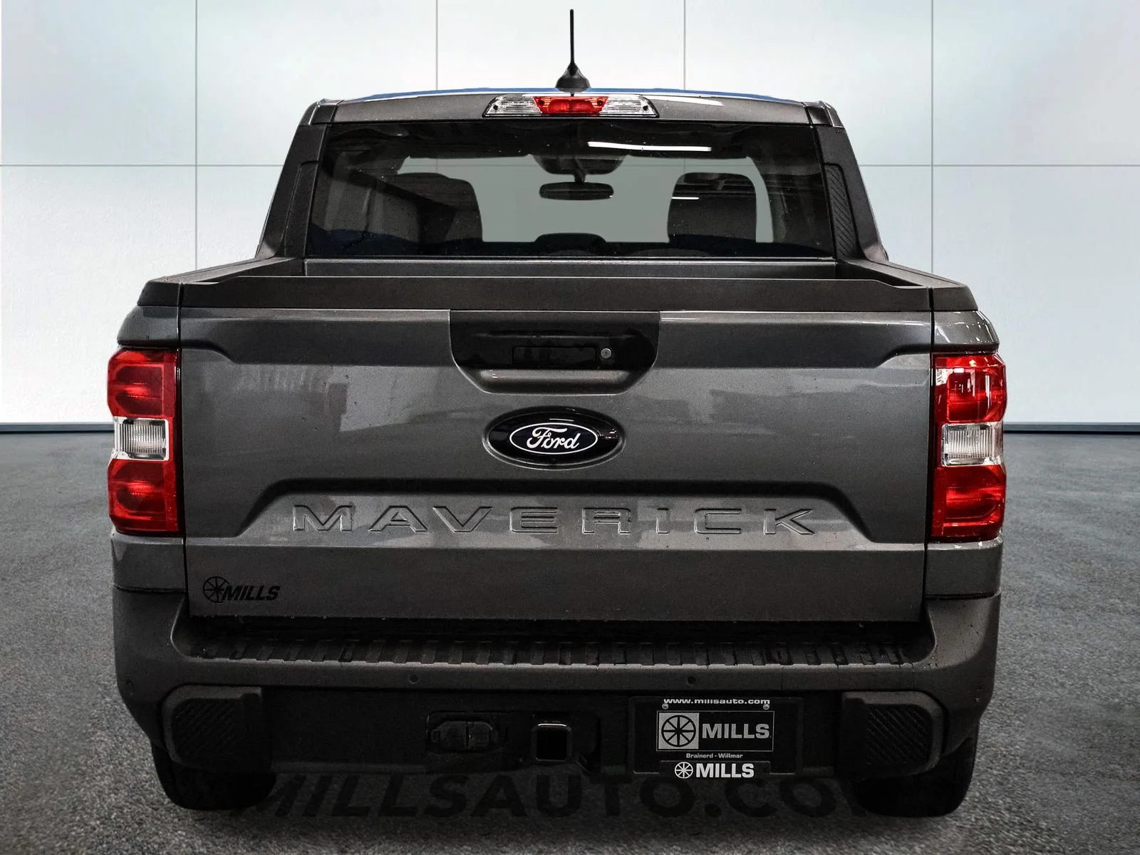 New 2026 Gray Ford XLT image 6