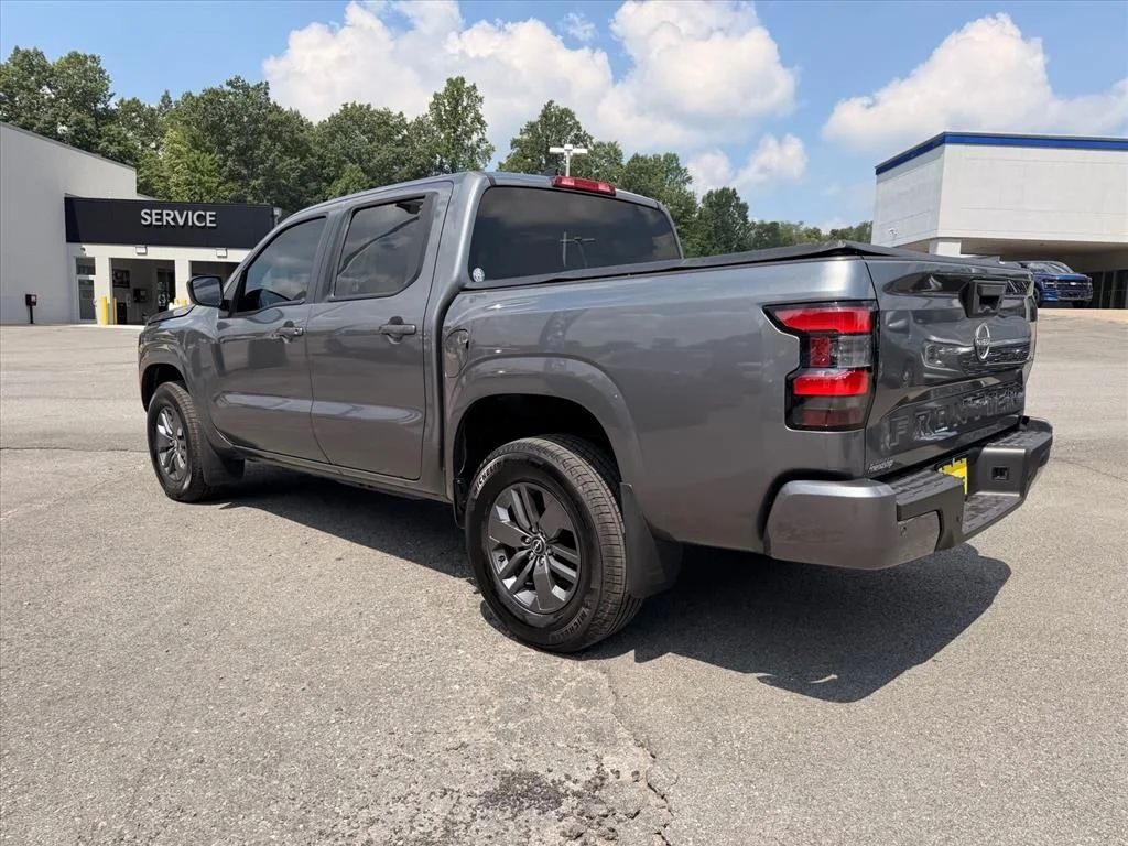 Used 2025 Gray Nissan SV image 5