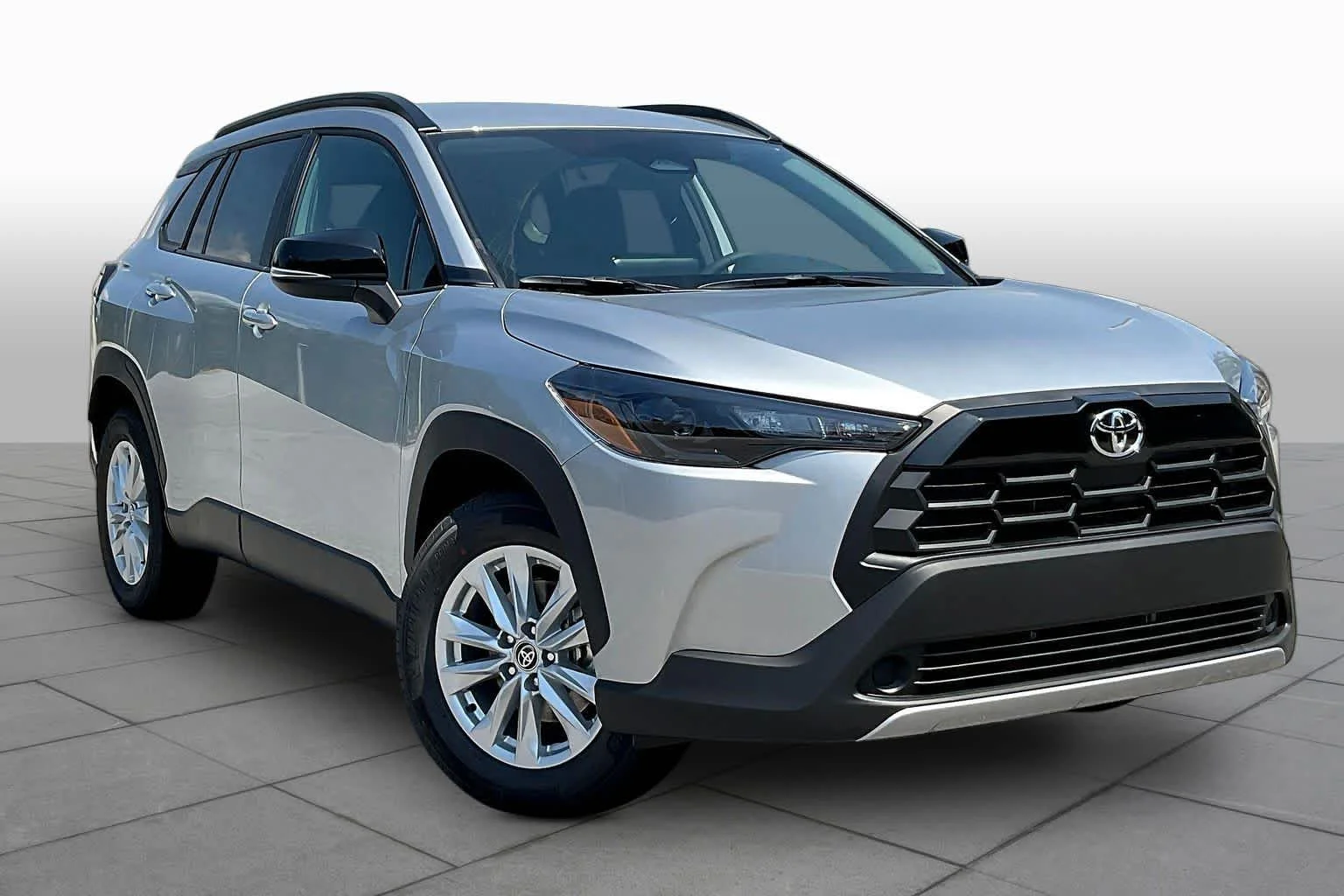 New 2026 Sonic Silver Toyota LE image 2