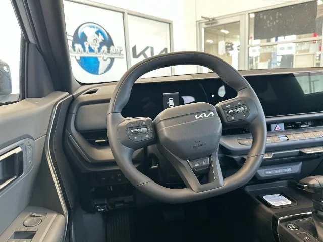 New 2027 Pale Gray Kia X-Line S image 20