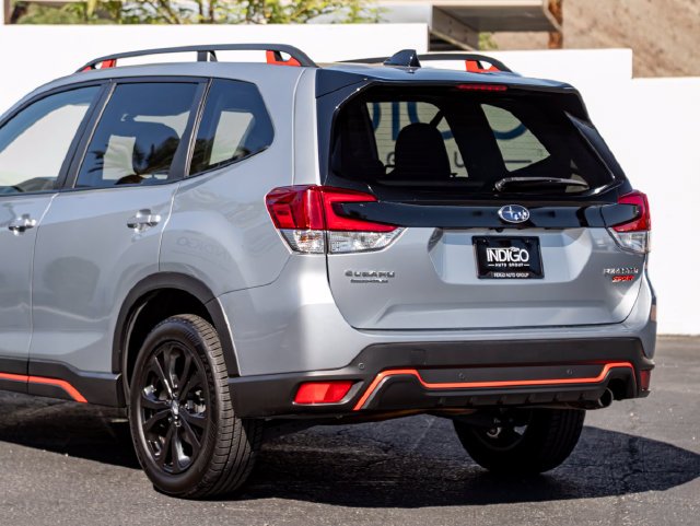 Used 2024 Ice Silver Metallic Subaru Sport image 10
