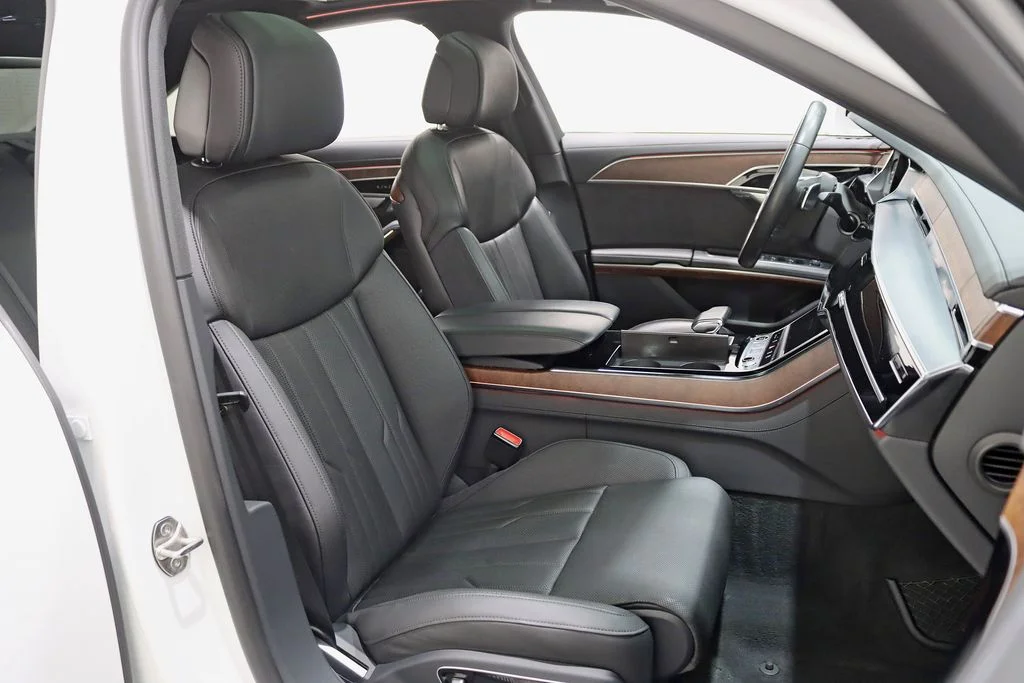 Used 2023 White Audi L 55 image 27