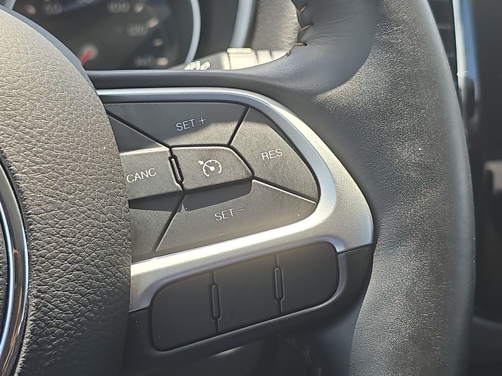 Used 2020 Black Jeep Limited image 18