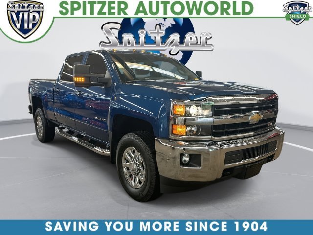 Used 2019 DEEP OCEAN BLUE METALLIC Chevrolet LT image 1