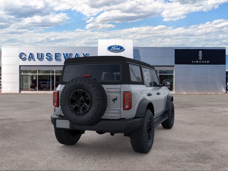 New 2026 Avalanche Gray Ford Outer Banks® image 8