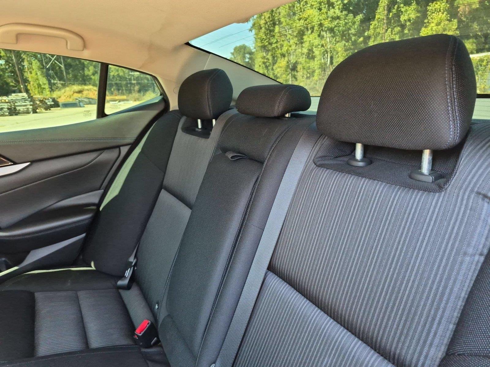 Used 2016 Black Nissan 3.5 S image 30