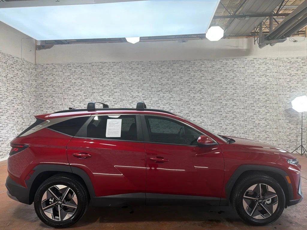 Used 2026 Ultimate Red Hyundai SEL image 8