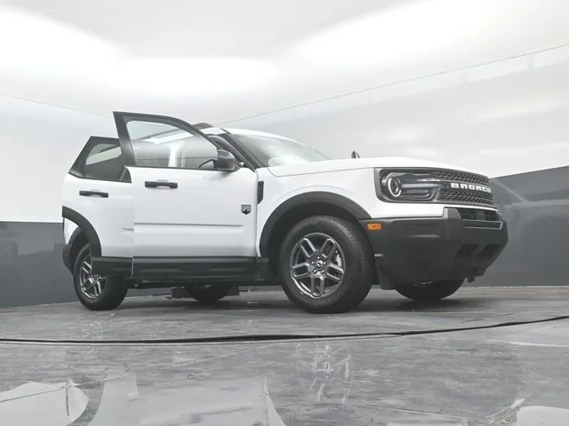 Certified Used 2025 Oxford White Ford Big Bend image 28