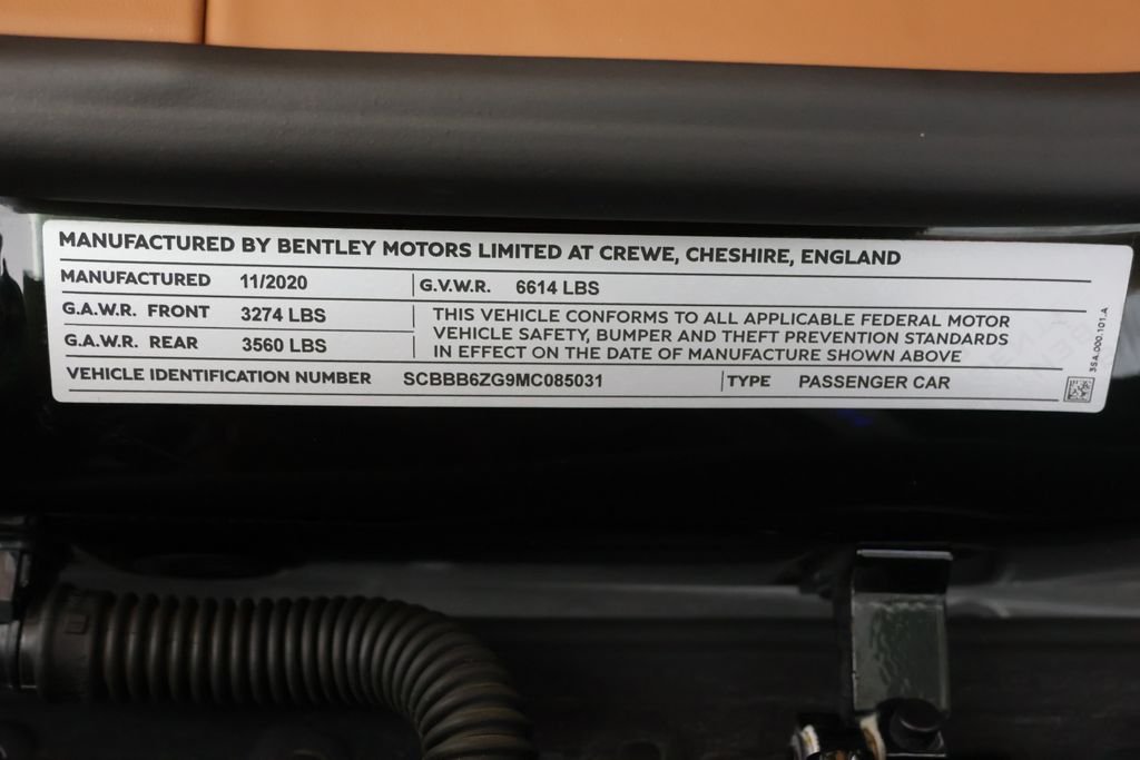 Used 2021 Black Bentley W12 image 29