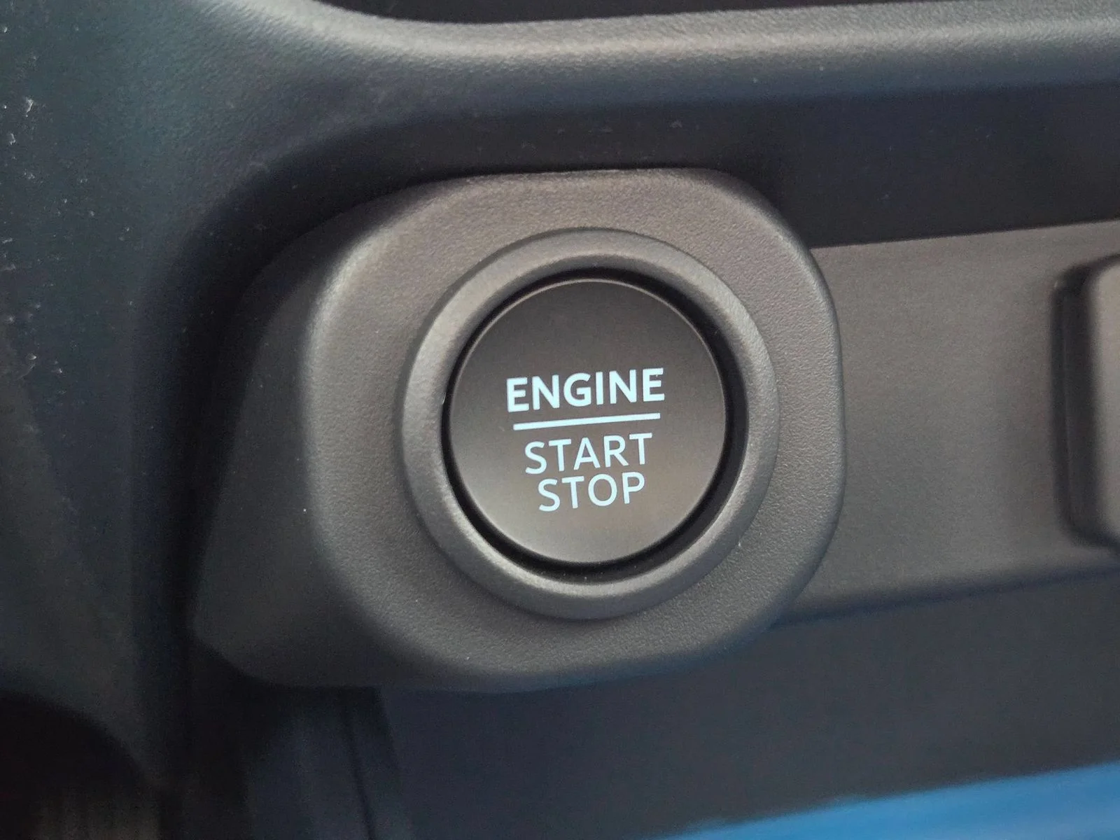 New 2026 Oxford White Ford XLT image 17
