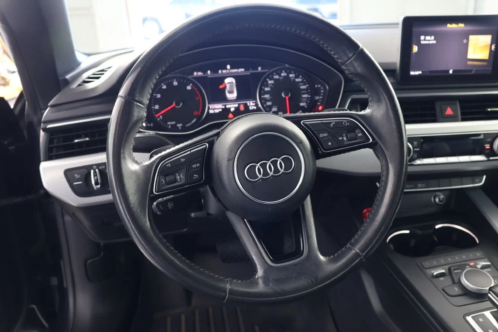 Used 2018 Moonlight Blue Audi 2.0T Premium image 10