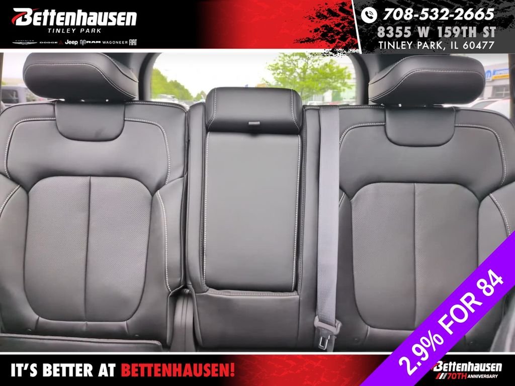 New 2026 Baltic Gray Metallic Clear-Coat Exterior Paint Jeep Limited Reserve image 28