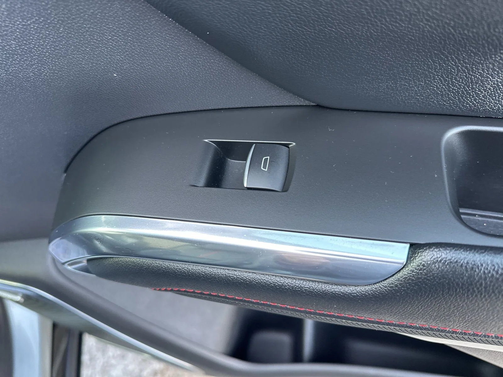 Used 2024 Gray Chevrolet RS image 49