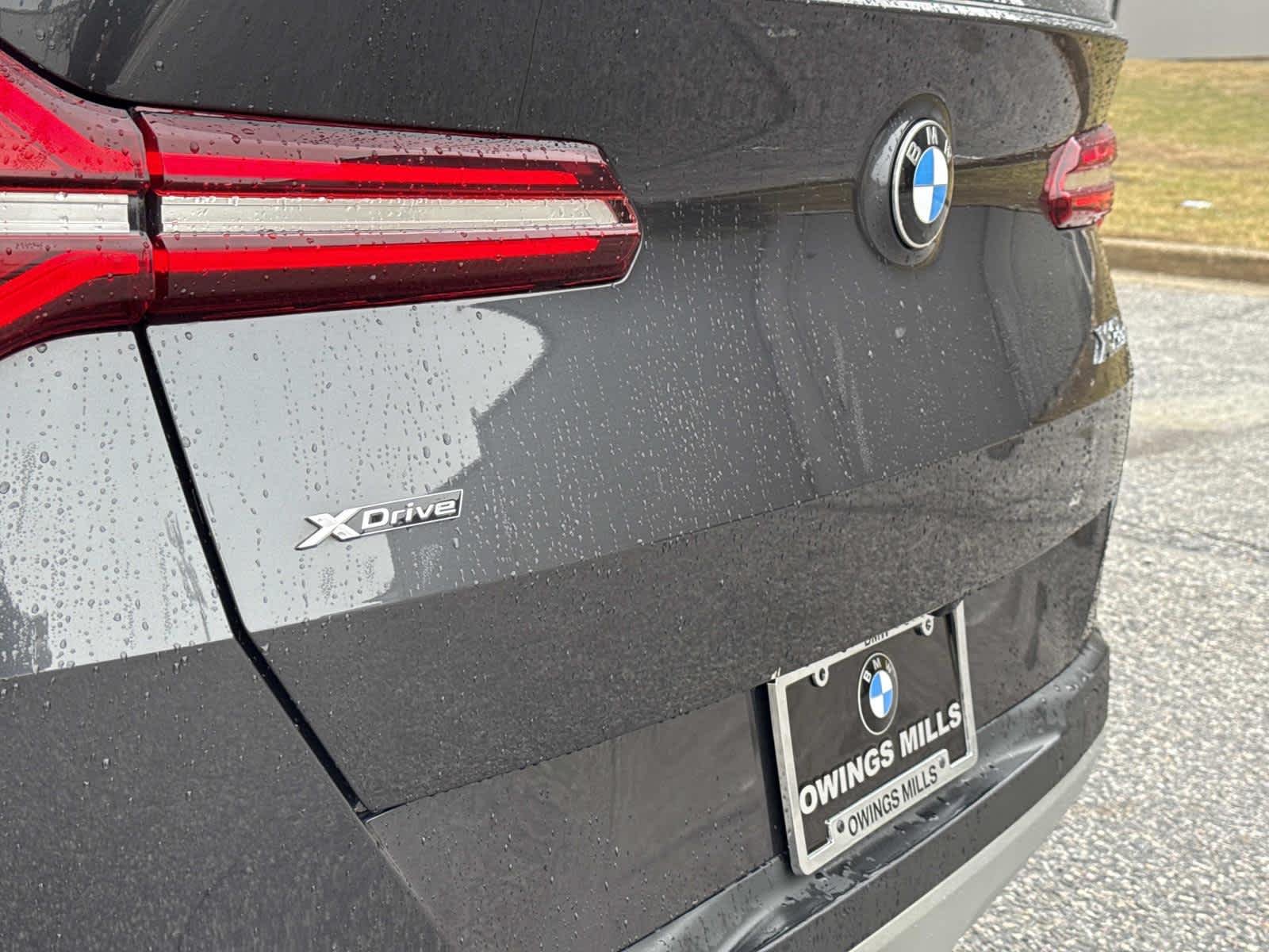 Used 2025 Dark Graphite Metallic BMW 30 xDrive image 11