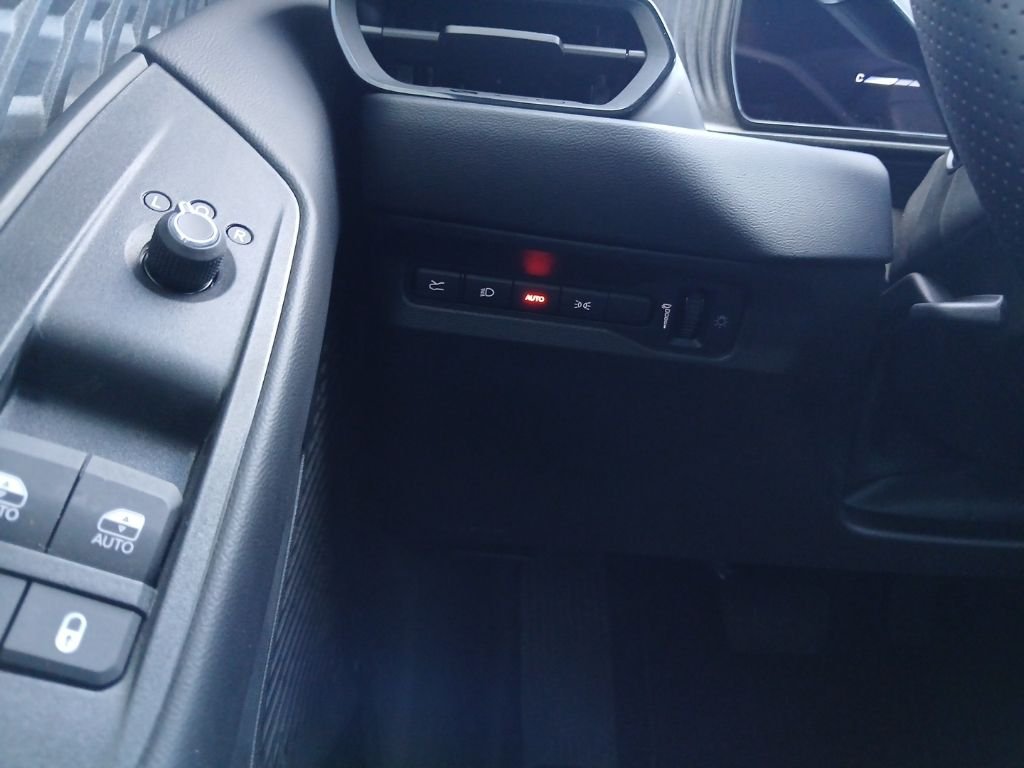 2026 Dodge Charger Scat Pack - Photo 9