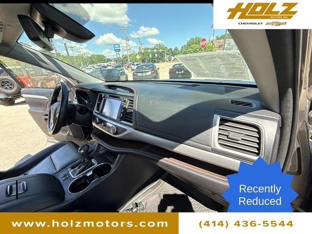 2017 Toyota Highlander XLE - Photo 28