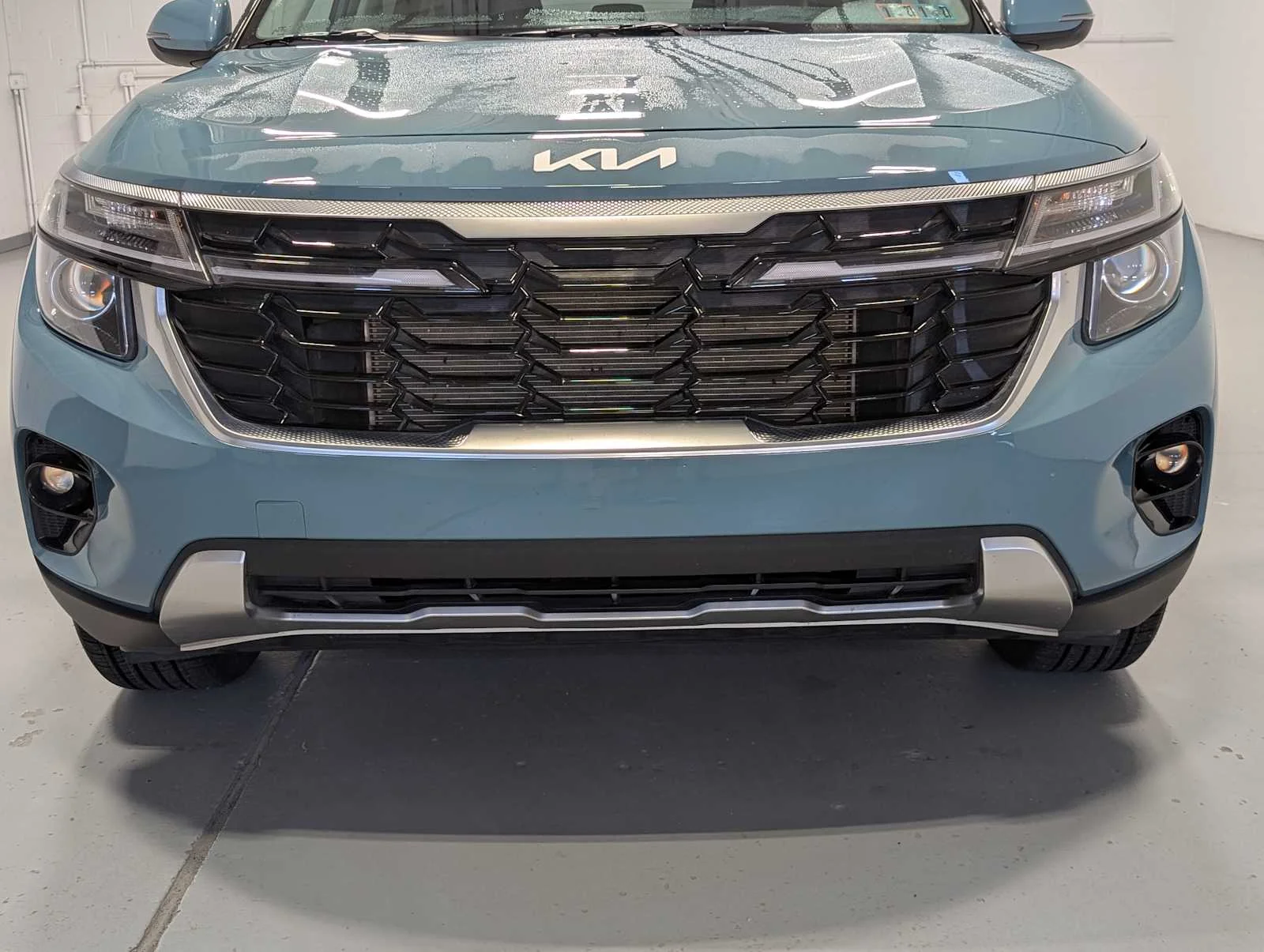 Certified Used 2024 Pluton Blue Kia EX image 2