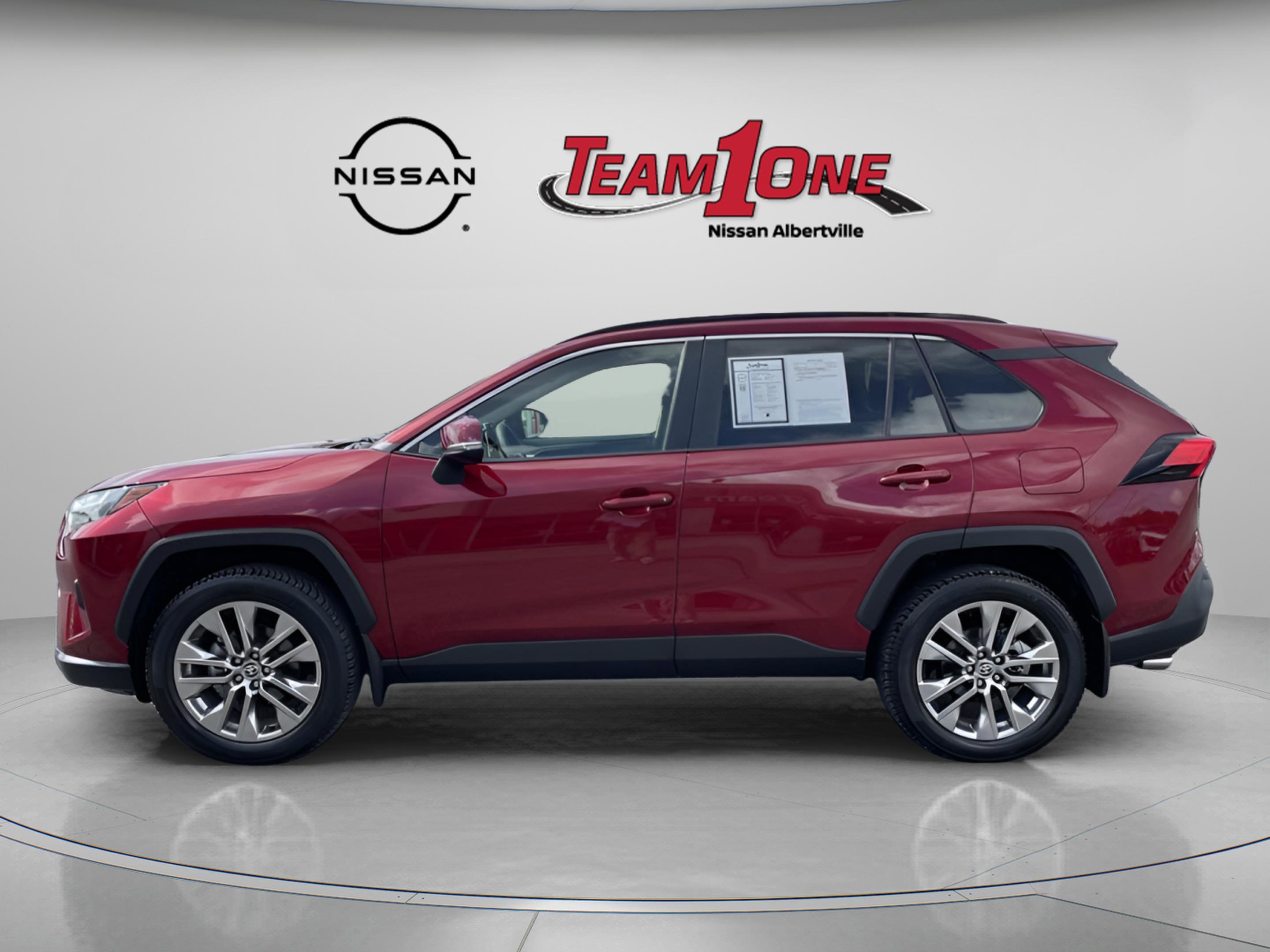 Used 2023 Red Toyota XLE Premium image 4