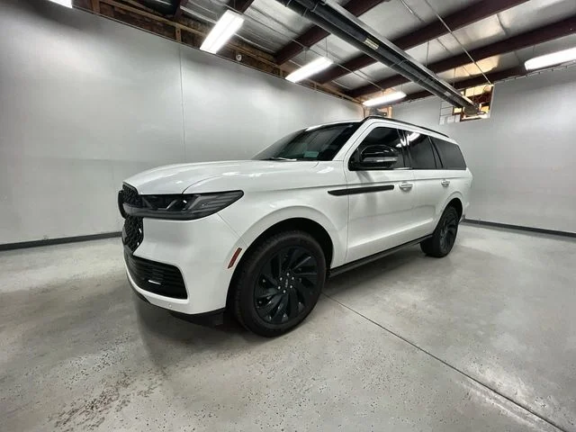 2026 Lincoln Navigator