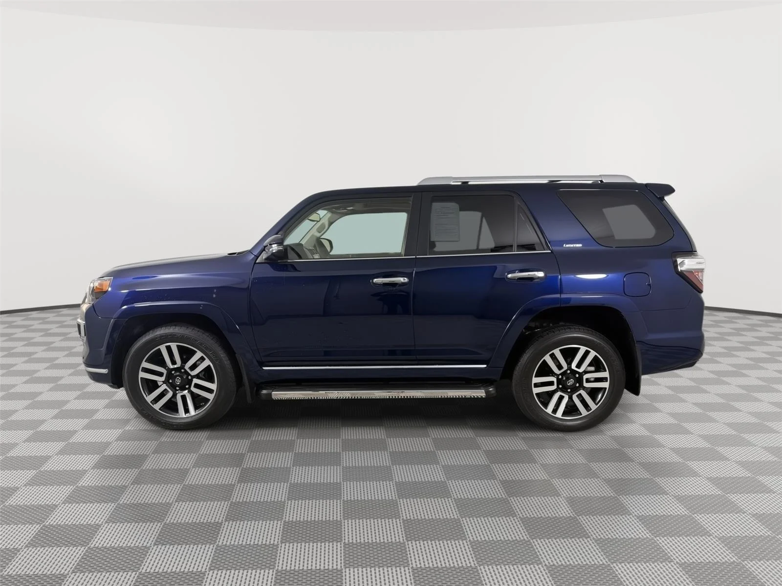 2020 Toyota 4Runner Limited - Photo 8